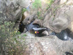 Enchainement rappels Turzon canyoning Ardèche Canyoning Valence